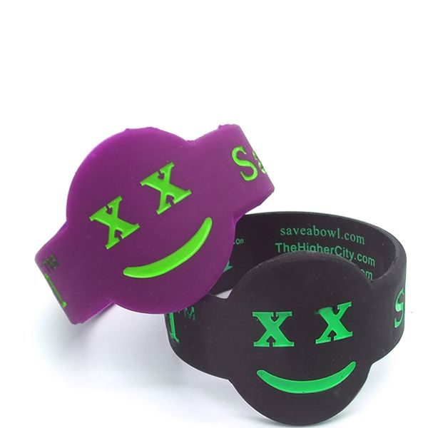 Two color silicone rubber bracelet for movie fans    #segmentsiliocnewristband #...