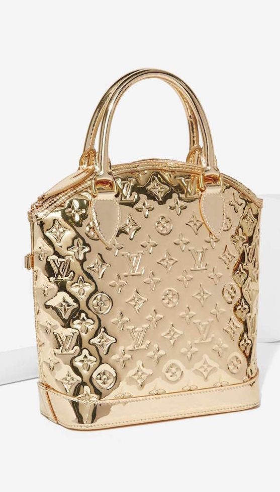 Louis Vuitton Luxury Handbags Collection & More Details...