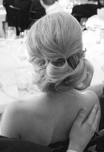 Featured Photographer: Karen Hill Photography; Wedding hairstyle idea....