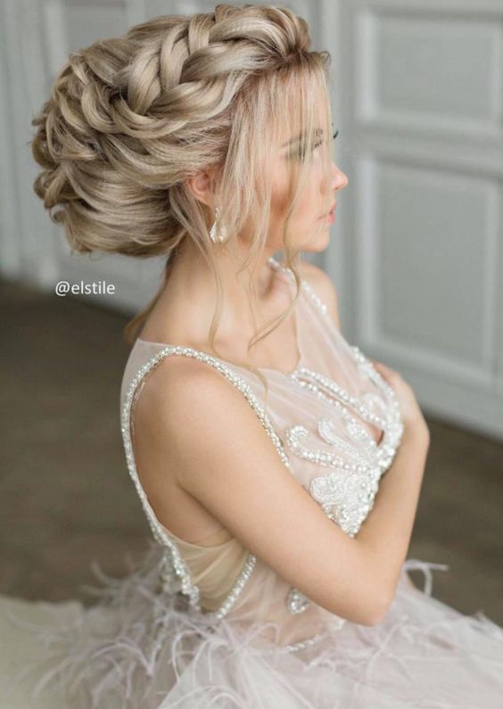Featured Hairstyle: Elstile; www.elstile.com/; Wedding hairstyle idea....