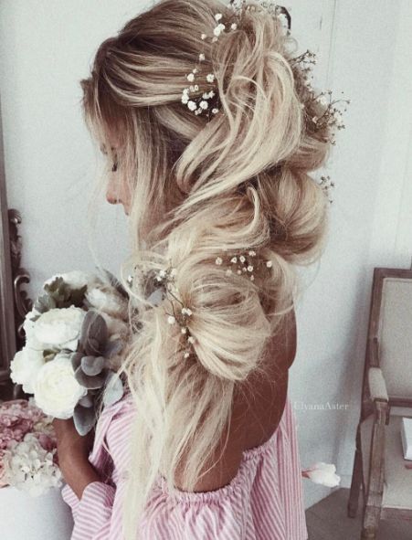 Featured Hairstyle: Ulyana Aster; Wedding hairstyle idea....