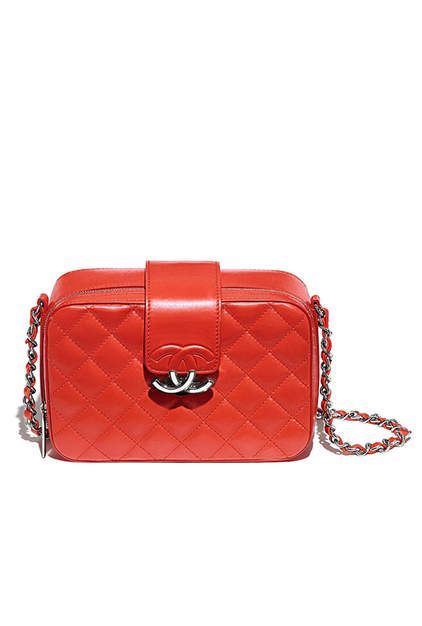 Chanel Handbags Collection & more luxury details