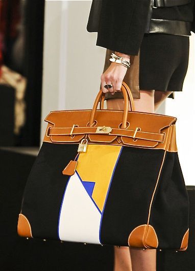Hermès Birkin Handbags collection & More Luxury Details...