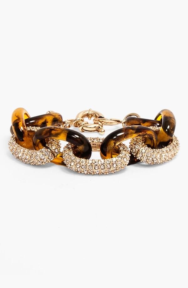 Adding this BaubleBar pavé accent link bracelet to the work wardrobe.