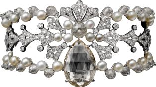 Cartier High Jewelry bracelet, Platinum, Natural Pearls, Diamonds (=)