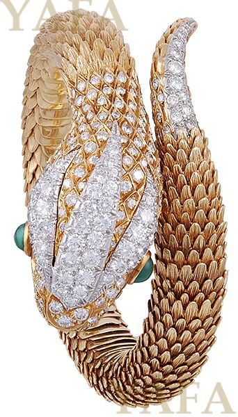 DAVID WEBB Diamond, Emerald and Gold Sanke Bracelet - Yafa Jewelry