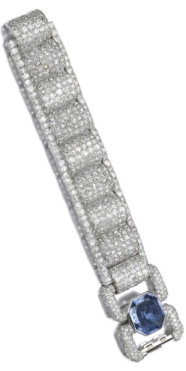 SAPPHIRE AND DIAMOND BRACELET, 1930S Designed as a series of arched links set wi...