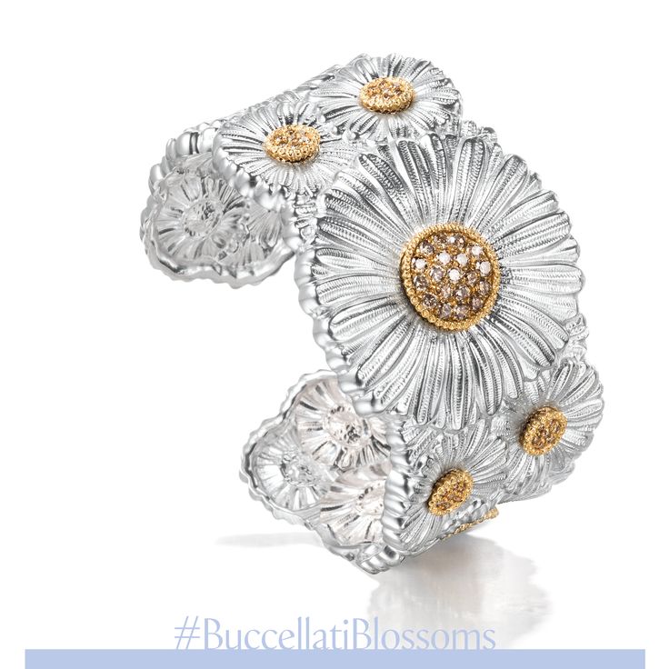 The #BuccellatiBlossoms collection bursts into a bunch of silver flowers exalted...