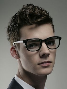 Geek-chic hair. Styled so perfectly. Master mens' styles: www.bhbeautycolle...