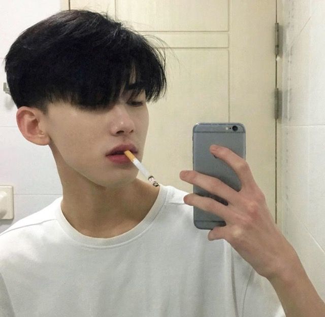Fashionable Men's Haircuts. : Ulzzang boy korean 