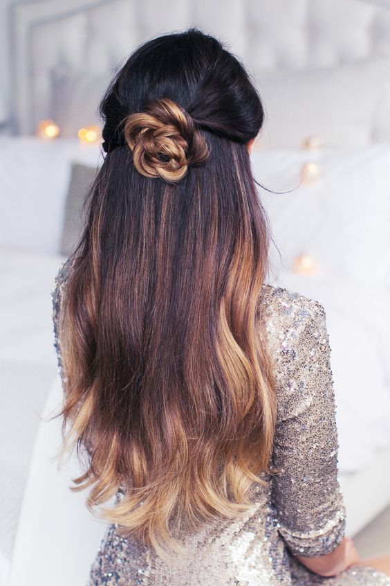 Cute and Easy Last Minute Holiday Hairstyle. #beauty #hair...