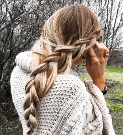 Long side braid for long hair. Beauty and hair trends for winter....