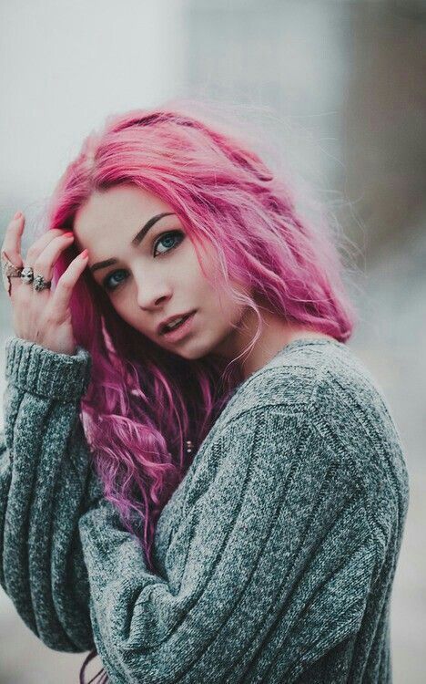 Pink hairstyle for long hair....