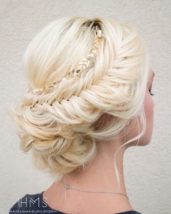 Stylish wedding hairstyle idea; via Hair & Makeup by Steph;