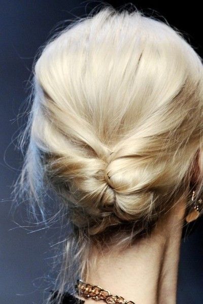 Updo for long hair. Original updo to make when you are dressing boho style.