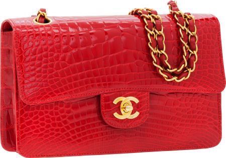 Chanel Crucero 2017 Handbags Collection & More Luxury Details...