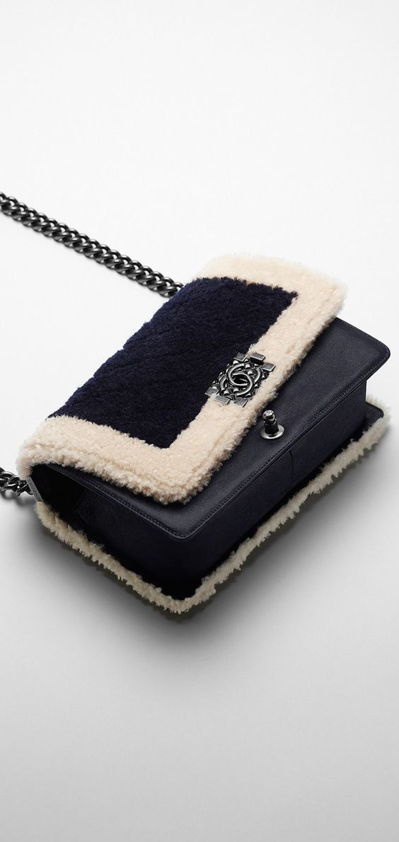 Chanel Handbags Collection & more luxury details...