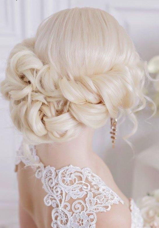 Featured Hairstyle: Websalon Wedding - Anna Komarova; www.websalon.su...