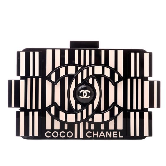 Chanel Clutch Collection & More Luxury details...
