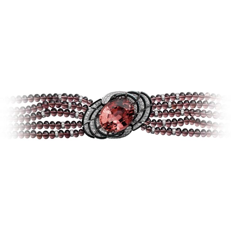 Bracelet Haute Joaillerie Bracelet, or gris, une tourmaline ovale de 29,55 carat...