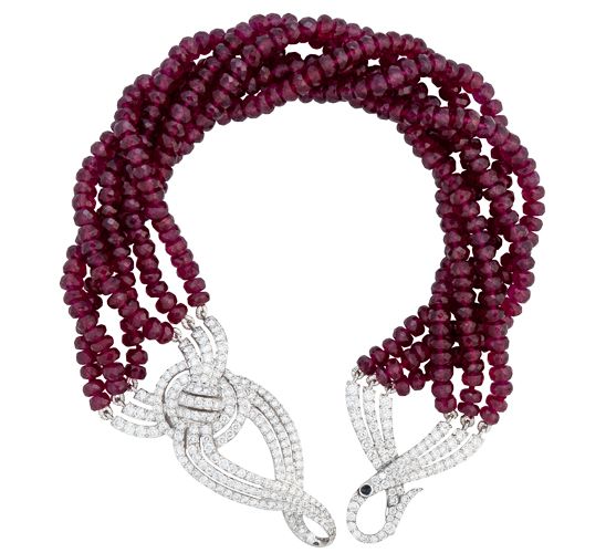 Luxury jewellery house Garrard’s captivating new additions to the Entanglement...