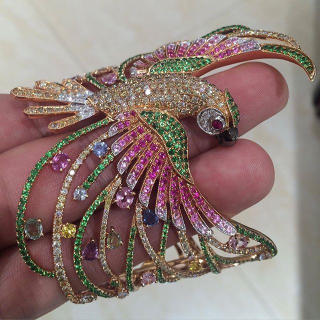 Repost from @rcumbriaa.palmaresjewellery #jewelry #jewels #luxuryjewelry #fashio...
