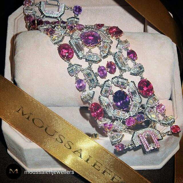 Sparkling pink, and fancy as fuck by @moussaieffjewellers Spinel, pink sapphires...