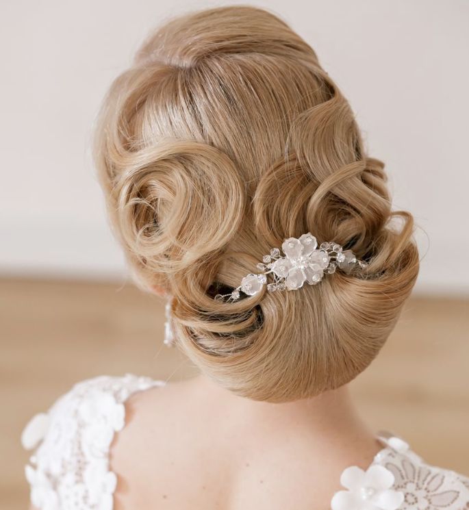 Wedding Hairstyle: Elstile