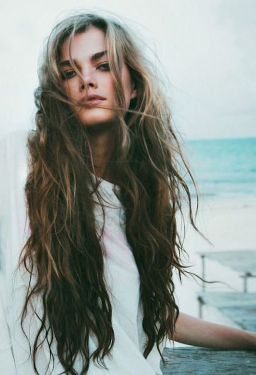 long waves. Beach hairstyle. Natural....