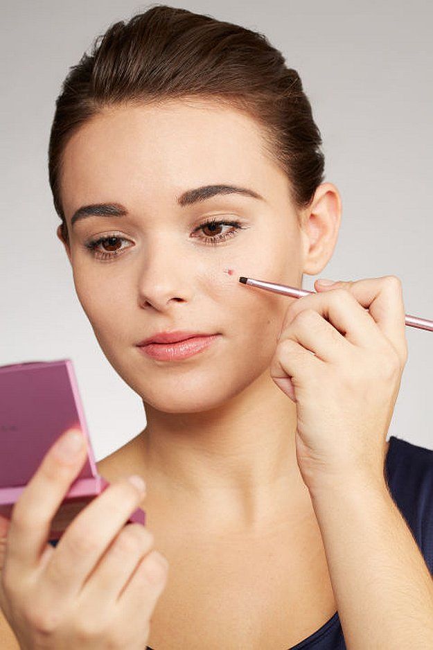 Having trouble trying to cover up your pimples? Well, here are some steps you sh...
