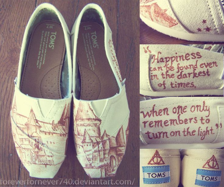 Harry Potter TOMS. I WANT THESE!...