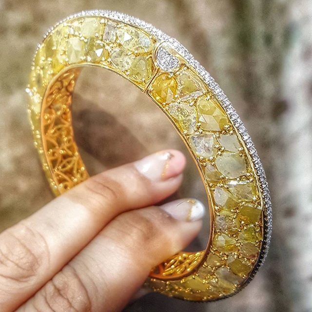 Lˊ Dezen By Payal Shah L' Dezen Jewellery 'ZAHA' diamond br...Insta...
