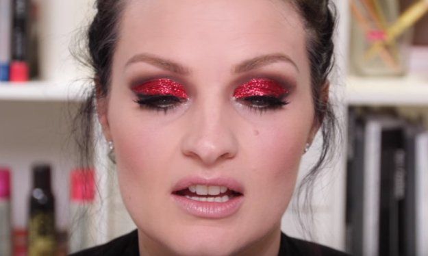 3. Red Glitter Lady Gaga Inspired Eyeshadow Tutorial for Beginners | Makeup Tuto...