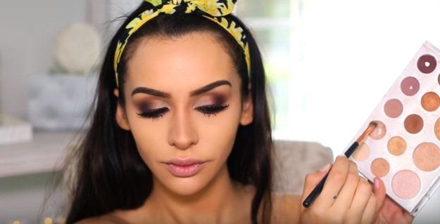 Step 7: Highlight Inner Corners | Chic Boho Makeup Tutorial Perfect For Any Seas...