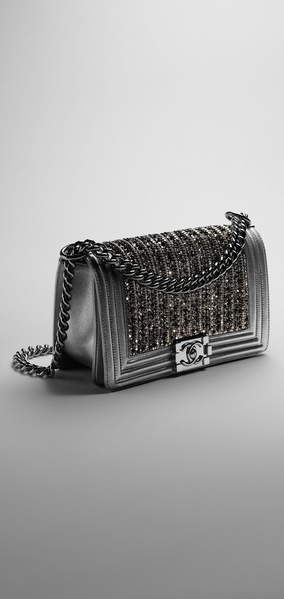 Chanel Handbags New Collection & more details