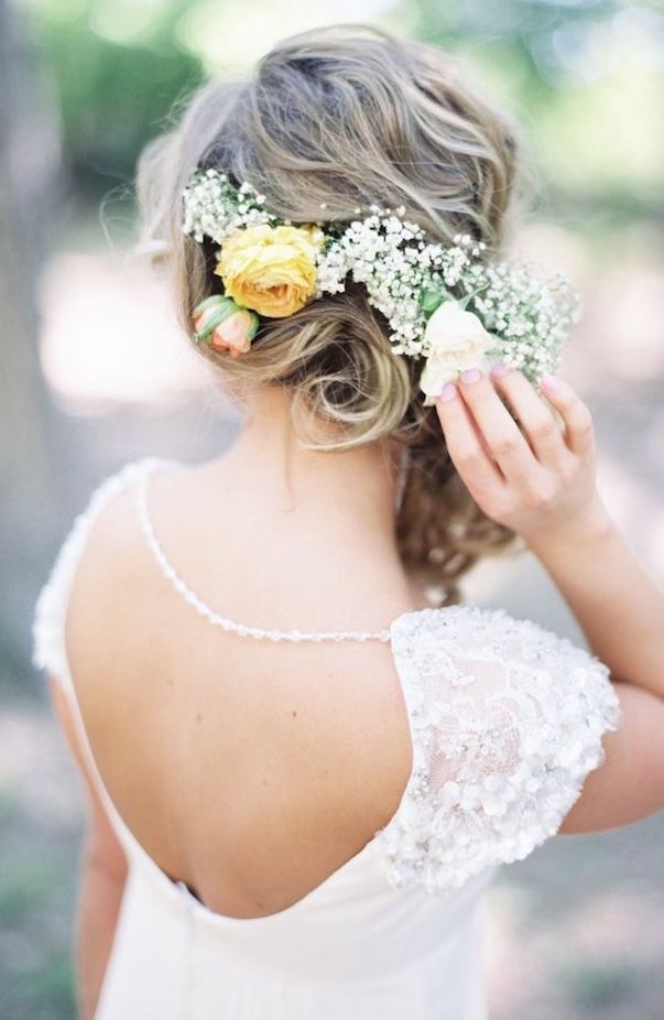 Featured Photographer: Michelle Boyd Photography; Wedding hairstyle idea.