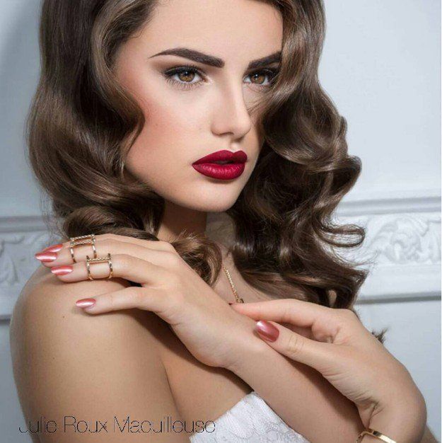 Classic Red Lips | Homecoming Dance Makeup Ideas Guaranteed To Win You The Crown