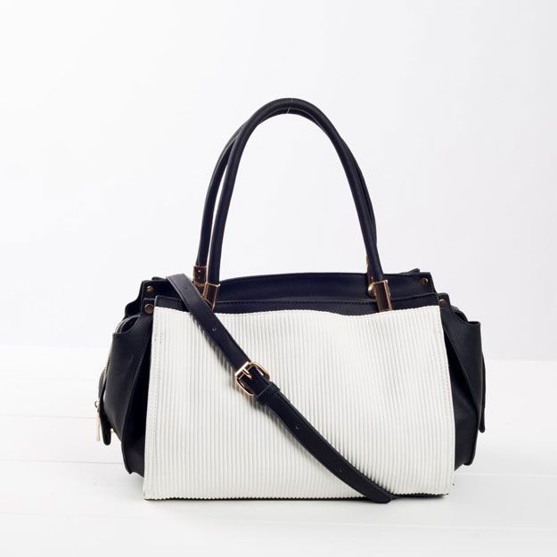 Mason & Ivy - Black & White Handbag | What to Pack in Your Memorial Day Weekend ...