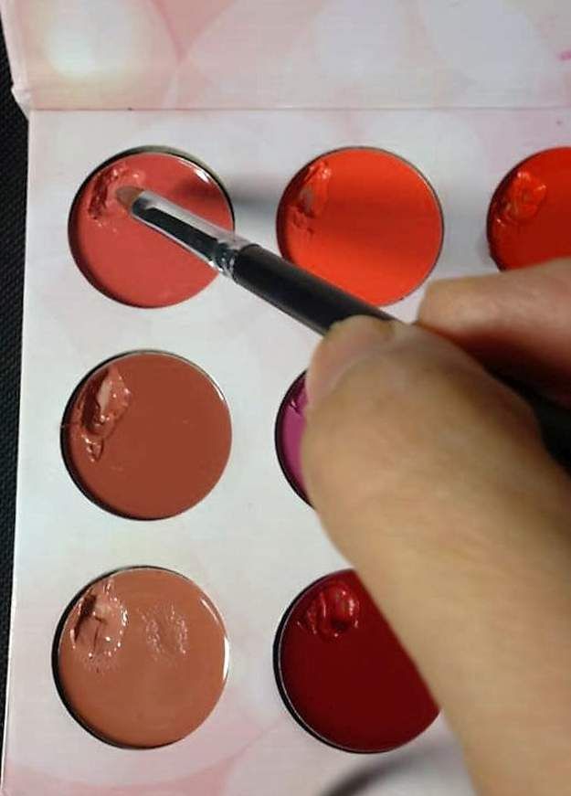 Sheer Pink Lipstick Shade | BH Cosmetics Eyeshadow Palette | Natural Makeup Look...