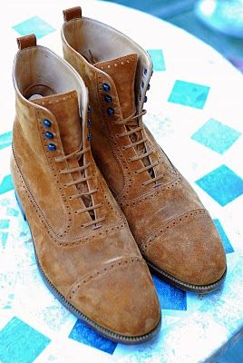 Suede dress boot with blue shoelace holders by Rivolta