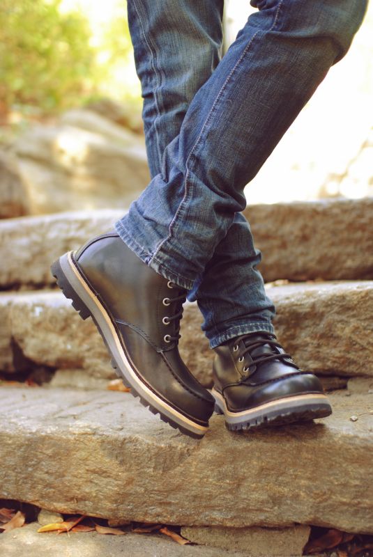 UGG Australia's lace up leather boot for men - the #Noxon #UGG4Men #Fall