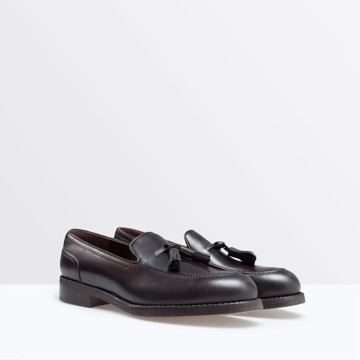 Image 2 of CLASSIC LEATHER MOCCASIN from Zara