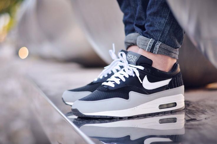 Nike Air Max 1 Hold Tight. #sneakers