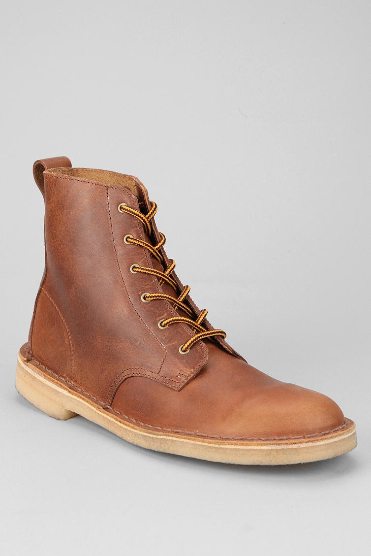 UO exclusive! Clarks Desert Mali Boot #urbanoutfitters