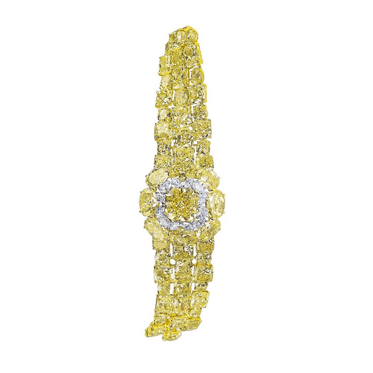 Moussaieff boast a stunning range of exceptional hand-crafted high jewellery, in...