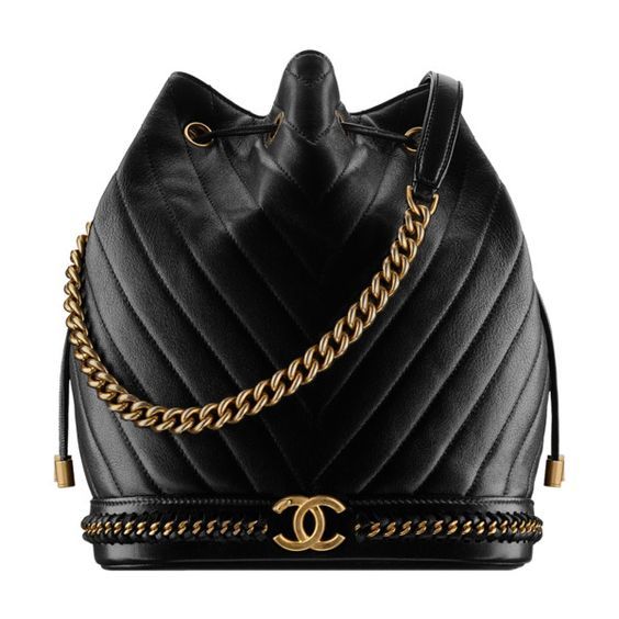 Chanel bei Luxury & Vintage Madrid, die beste Online-Auswahl an Luxus-Kleidung, ...