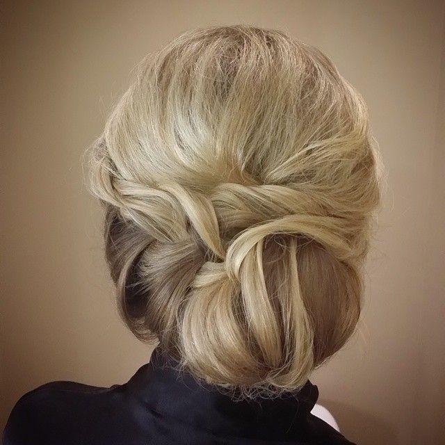 Wedding Hairstyle: Heather Ferguson