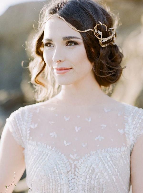 wedding hairstyle; photo: Sylvie Gil