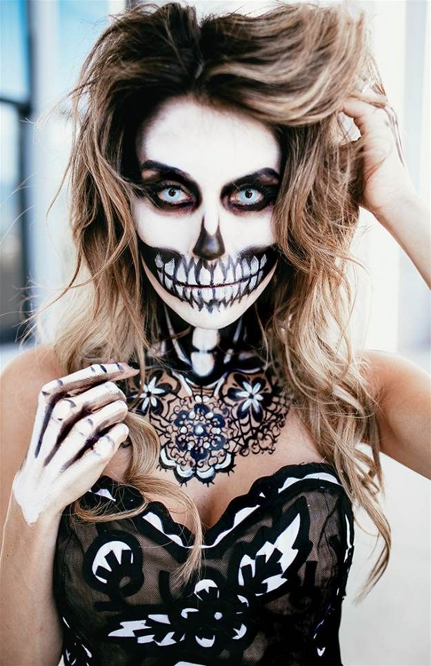 Fashion Skeleton | Spooky Skeleton Makeup Ideas You Should Wear This Halloween