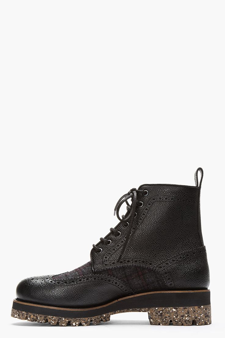 DSQUARED2 Black Pebbled Leather Wool-Trimmed Wingtip Brogue Boots